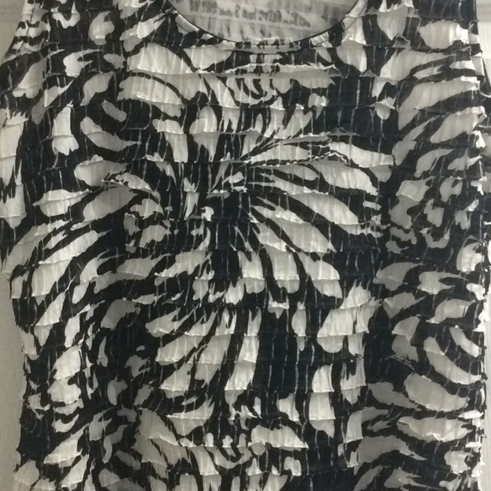 Chico’s printed top - Picture 4 of 5